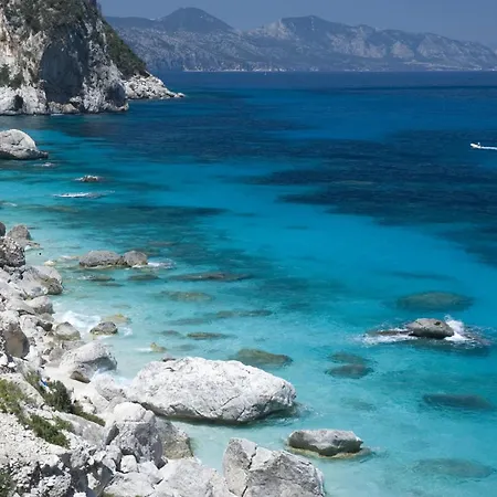 Idyllic Cala Viola Sleeps 2 *